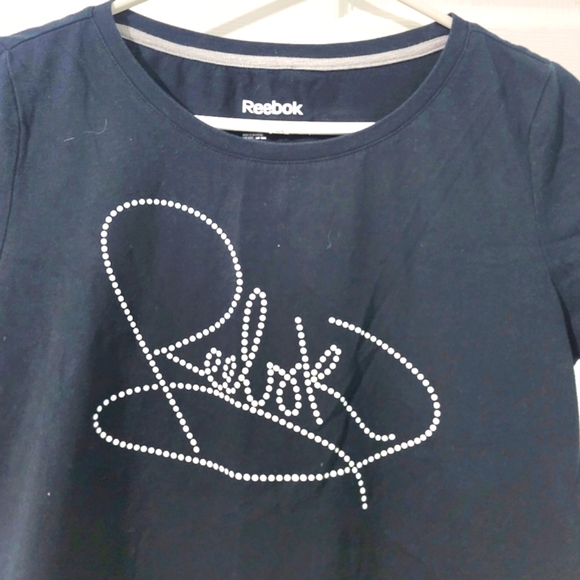 Reebok Women's Short Sleeves Embellished Top T-Shirt Size M - Picture 4 of 9